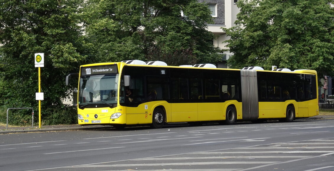 linia 100 w Berlinie